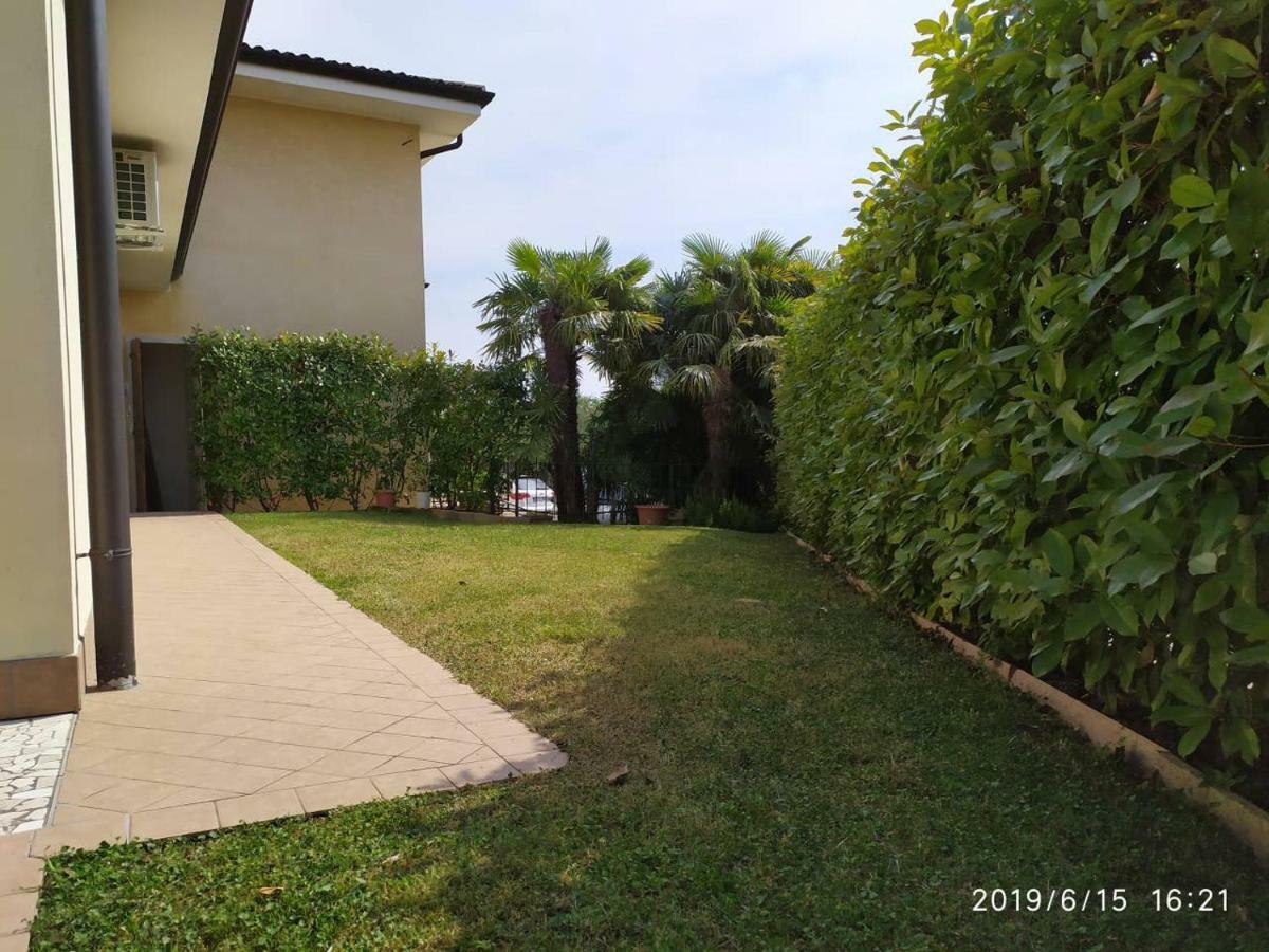Apartment Con Giardino A Cisano Di
